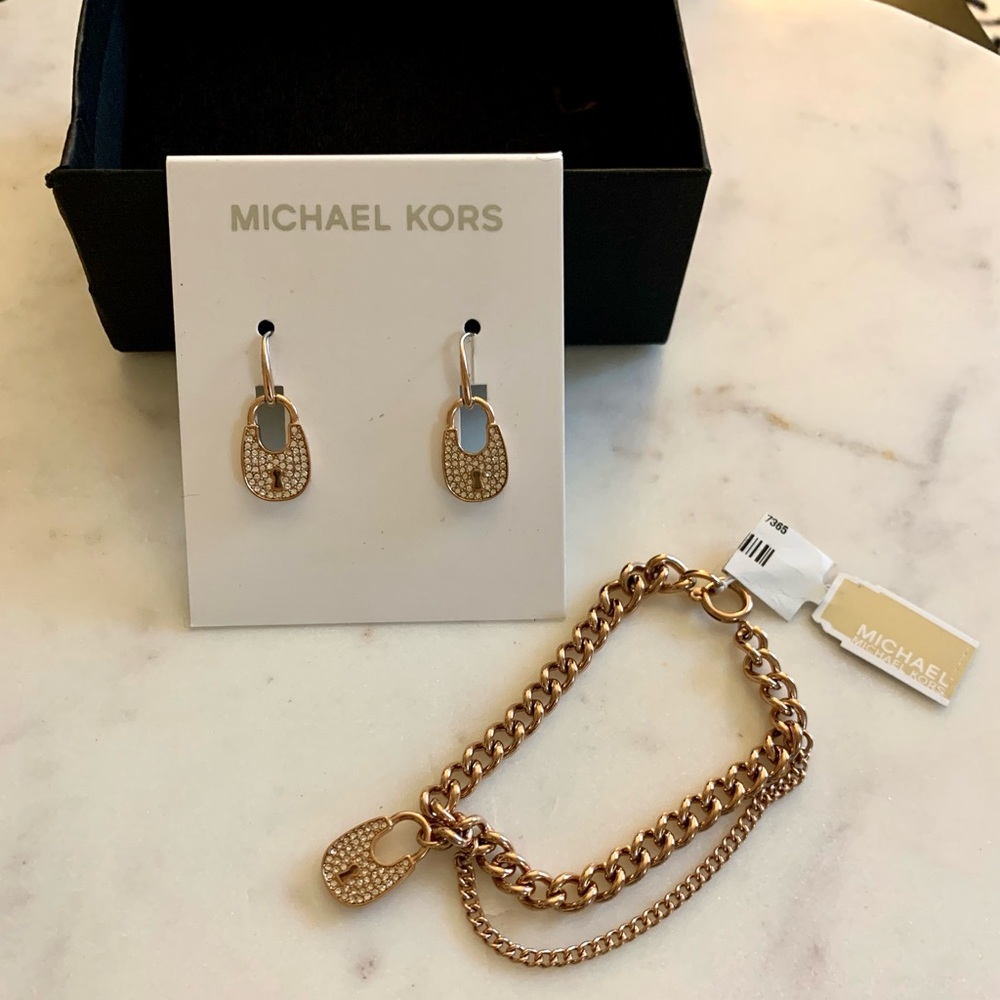 NWT- Michael Kors Rose Gold Padlock Jewelry Set